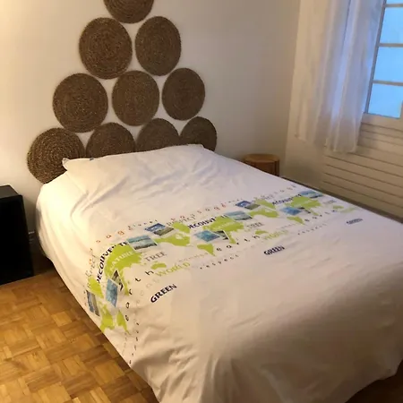 Au Calme Dans Avec Terrain De Tennis Ris-Orangis